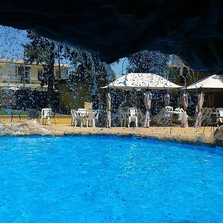 Renna Ex Casina Cancellieri Aparthotel 4*